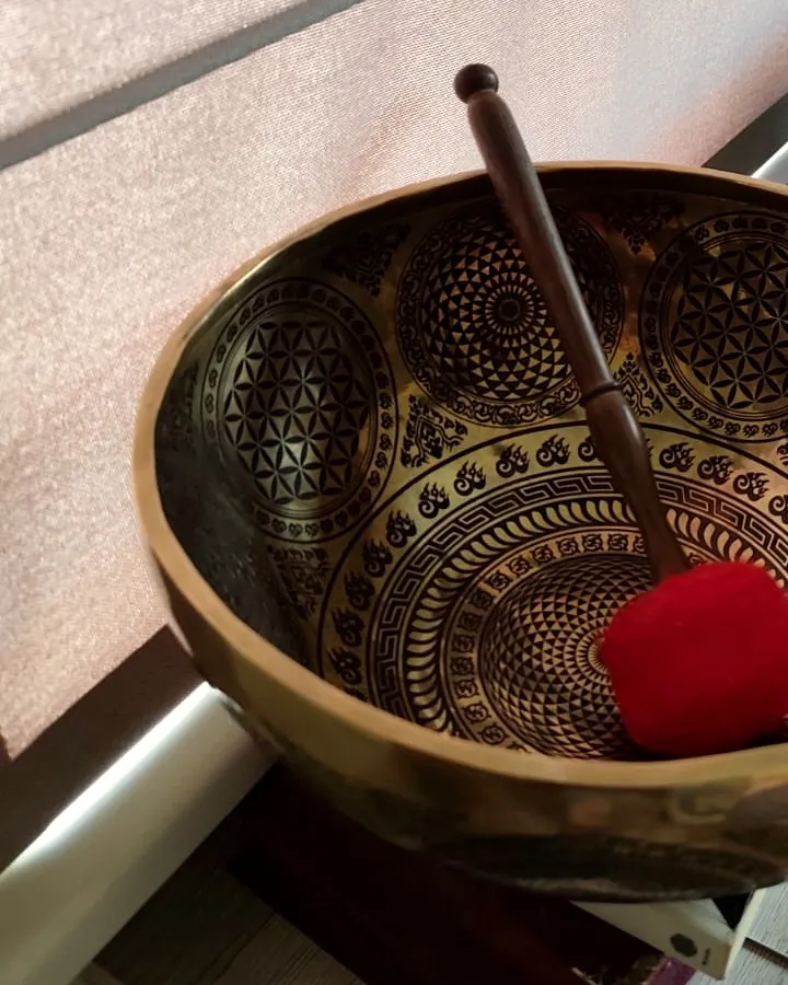 Tibetan singing bowl